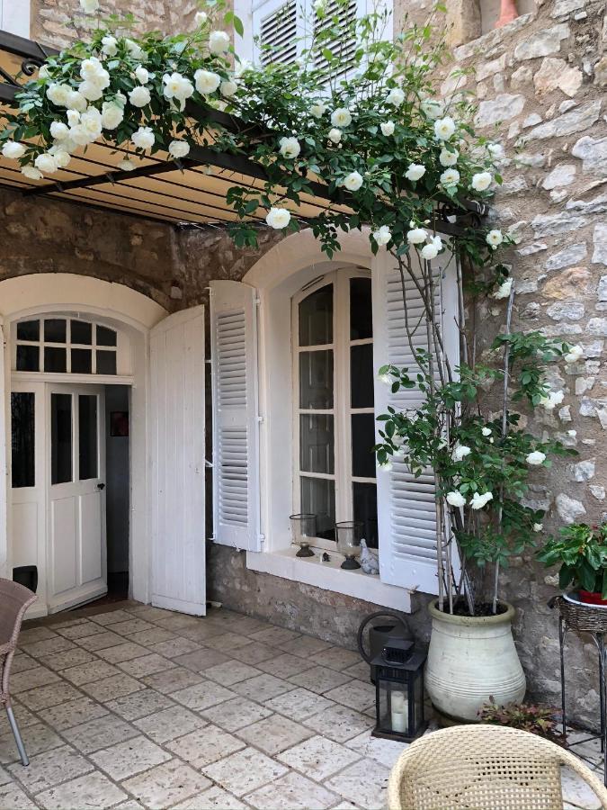 Maison Du Midi Bed and Breakfast Lorgues Εξωτερικό φωτογραφία